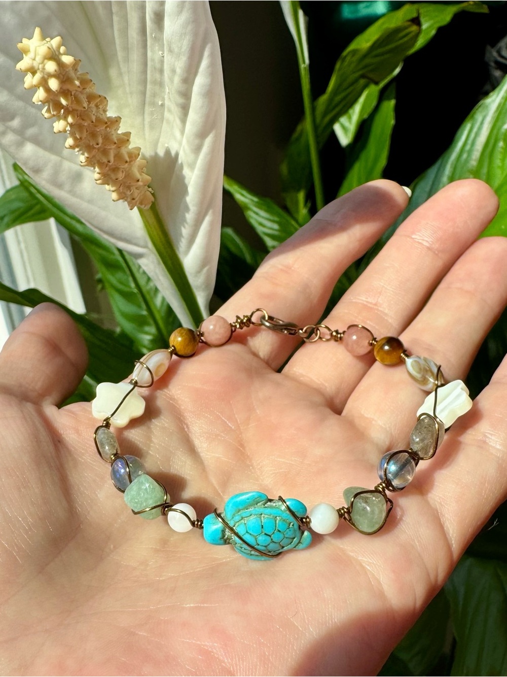 โจTurtle Gemstone Braceletโจ
